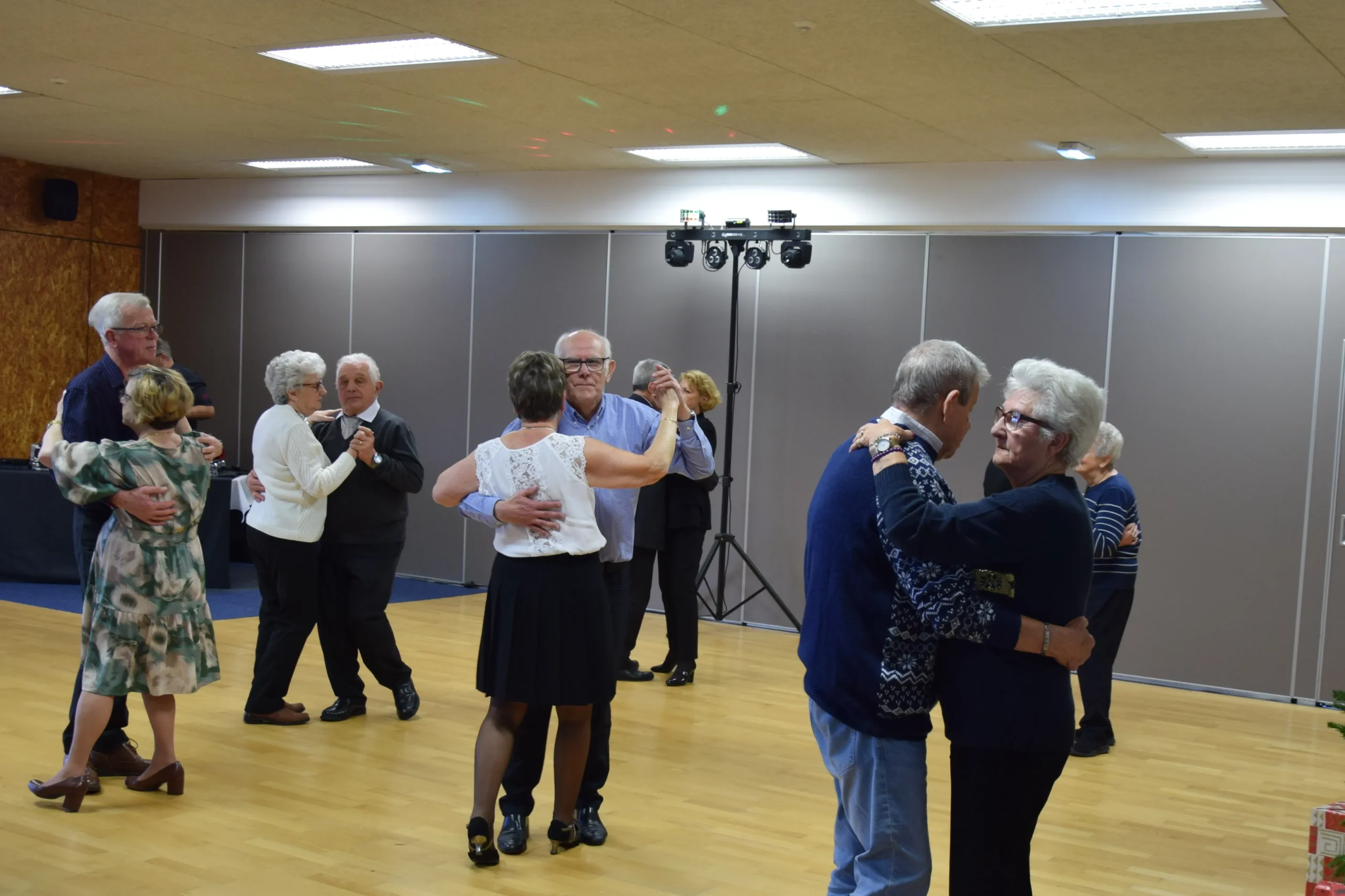 Lire la suite de l'actualité Participez au thé dansant